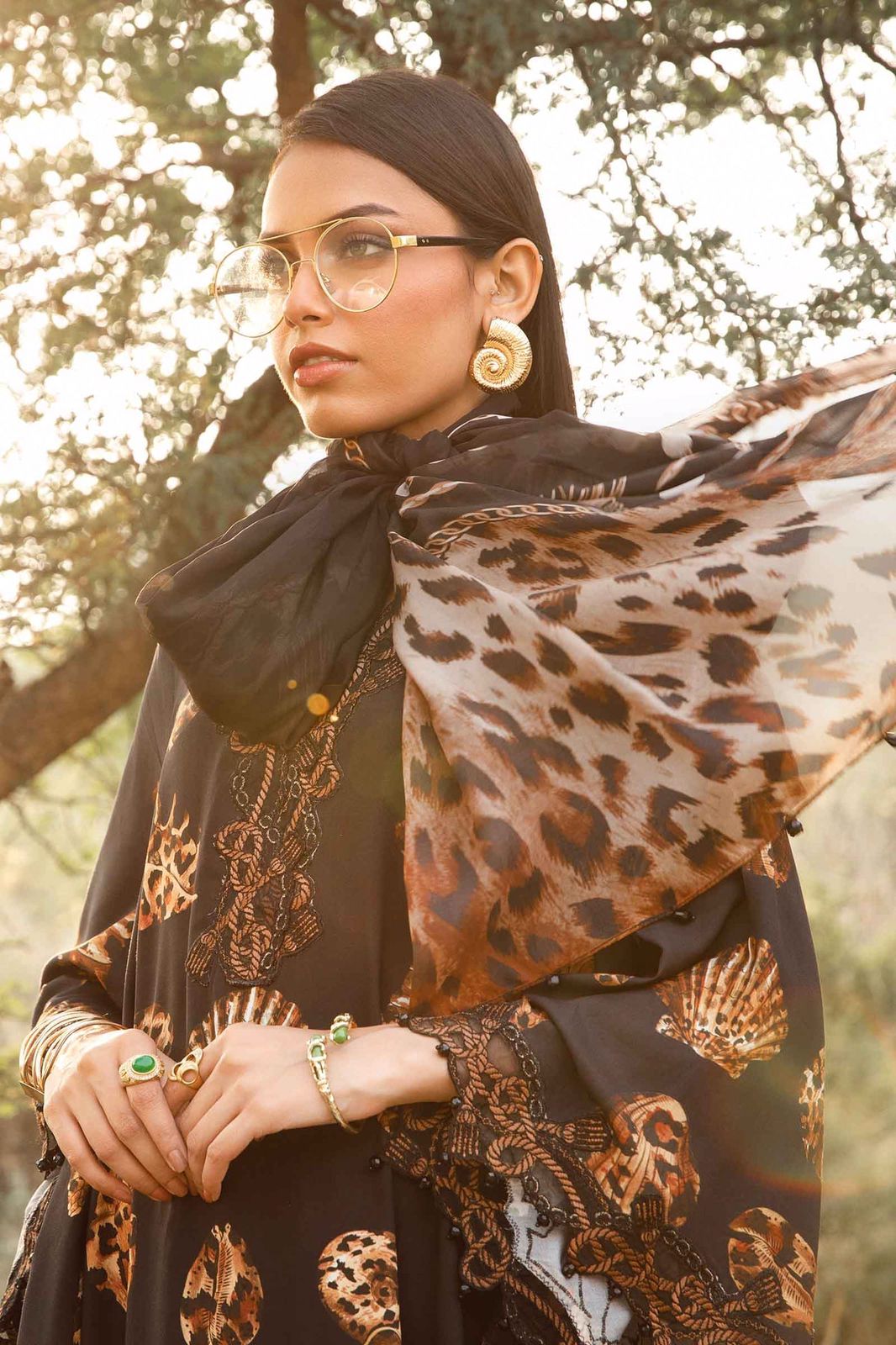 3 piece unstitched lawn digital printed suit - Kapra Collection