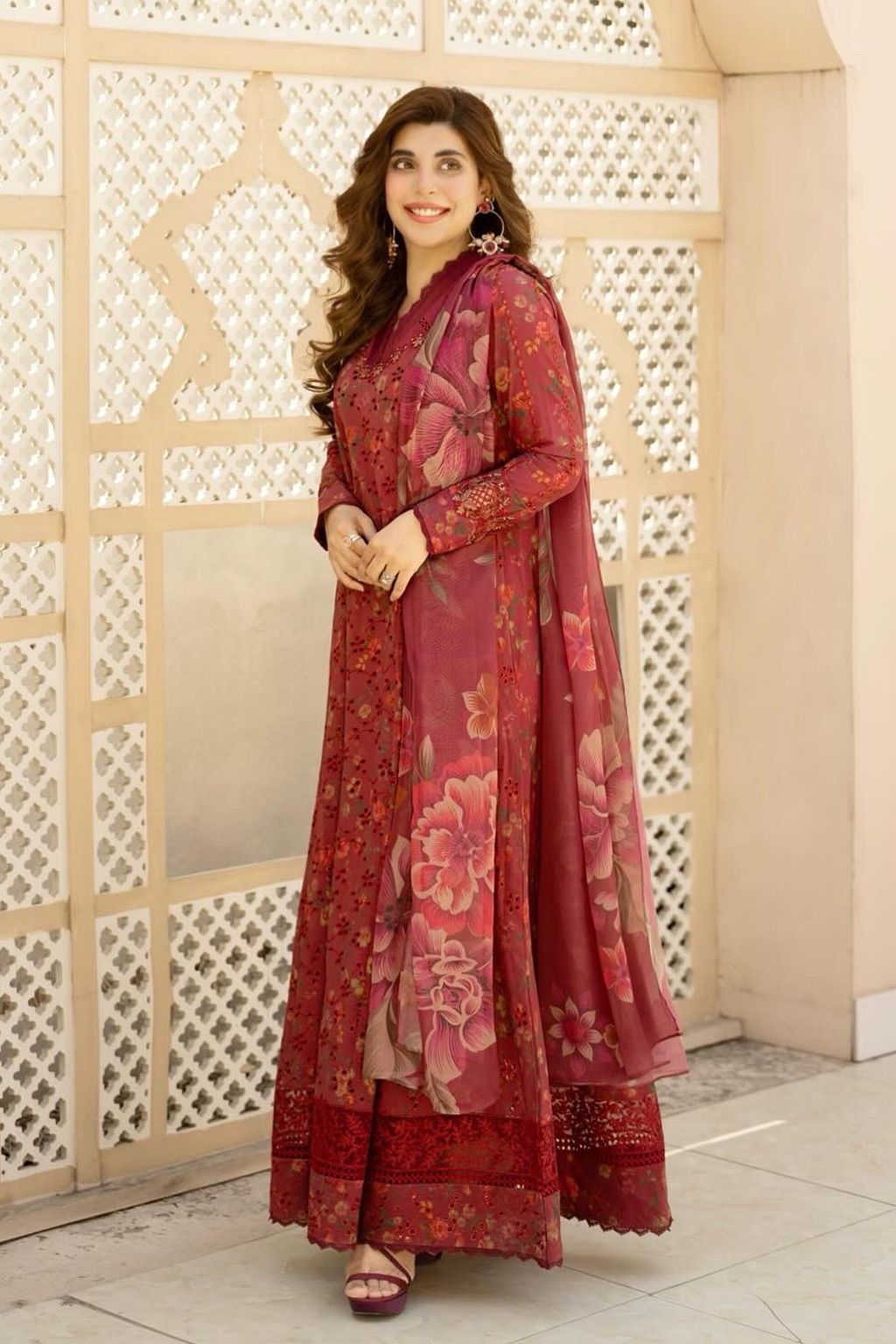 Lawn Embroidered 3 piece Dres Mehron