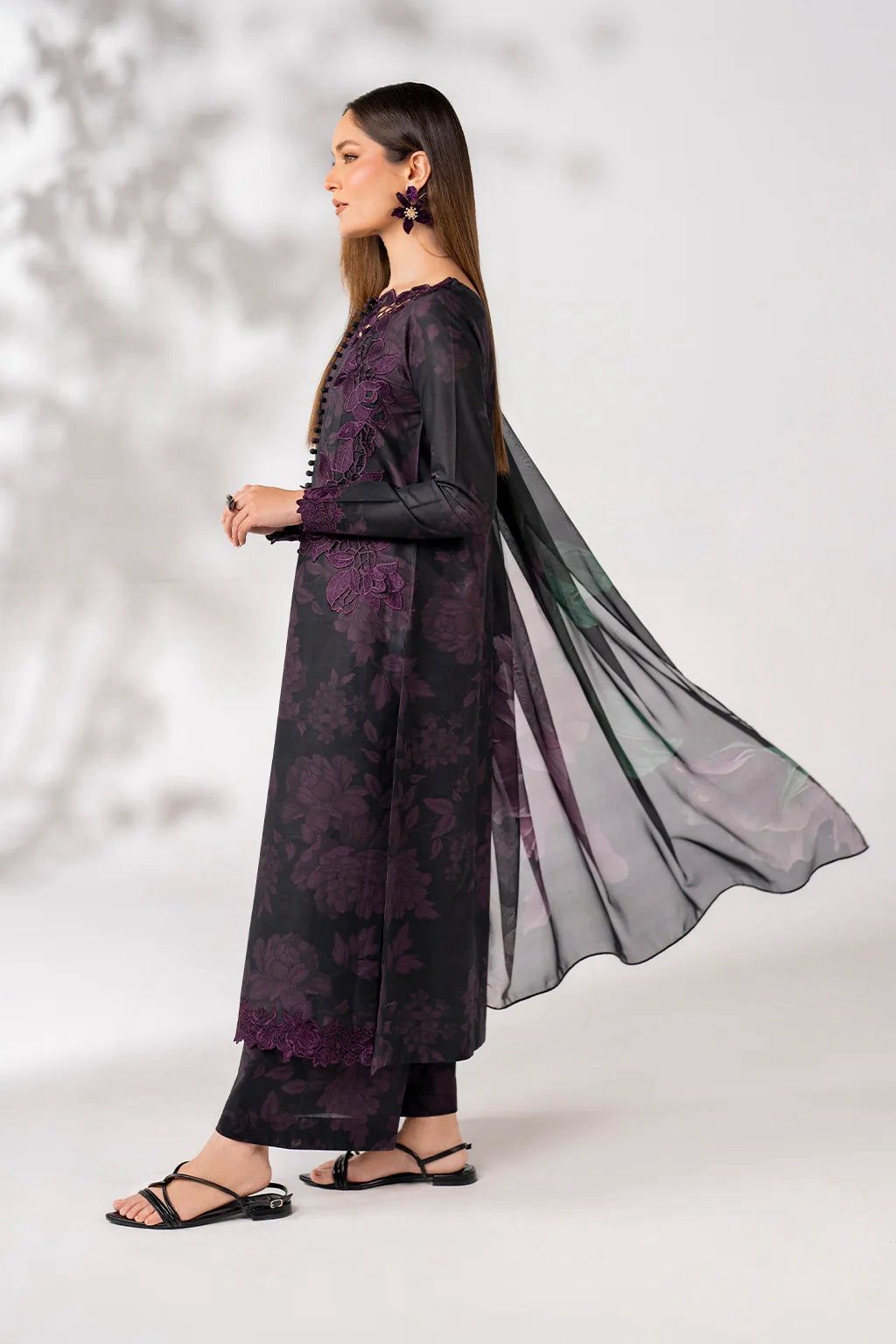 Iznik Luxury Lawn 3 Piece Unstitched