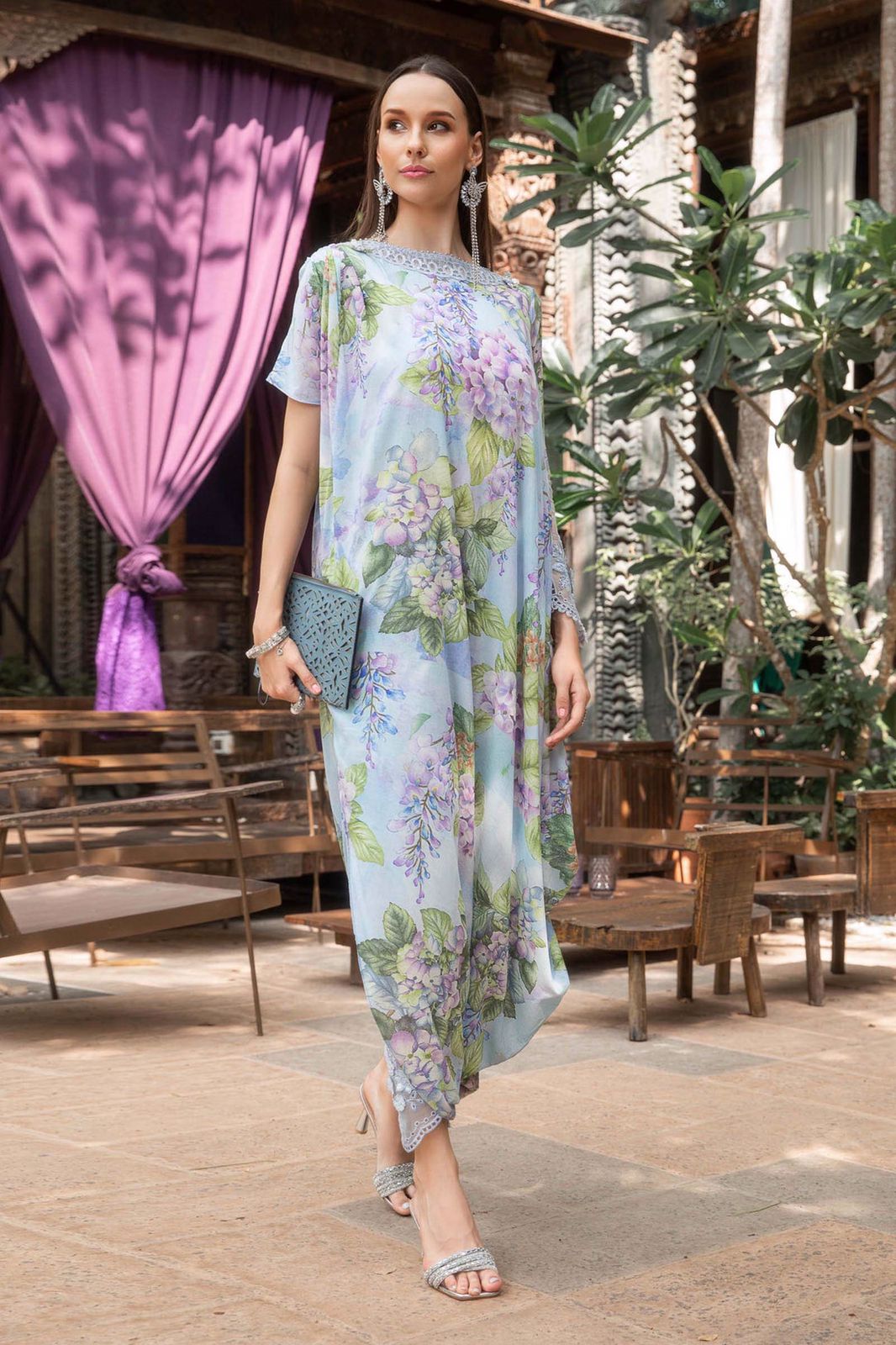 Lawn for women clothing (UNSTITCHED) by Kapra Collection - Kapra Collection