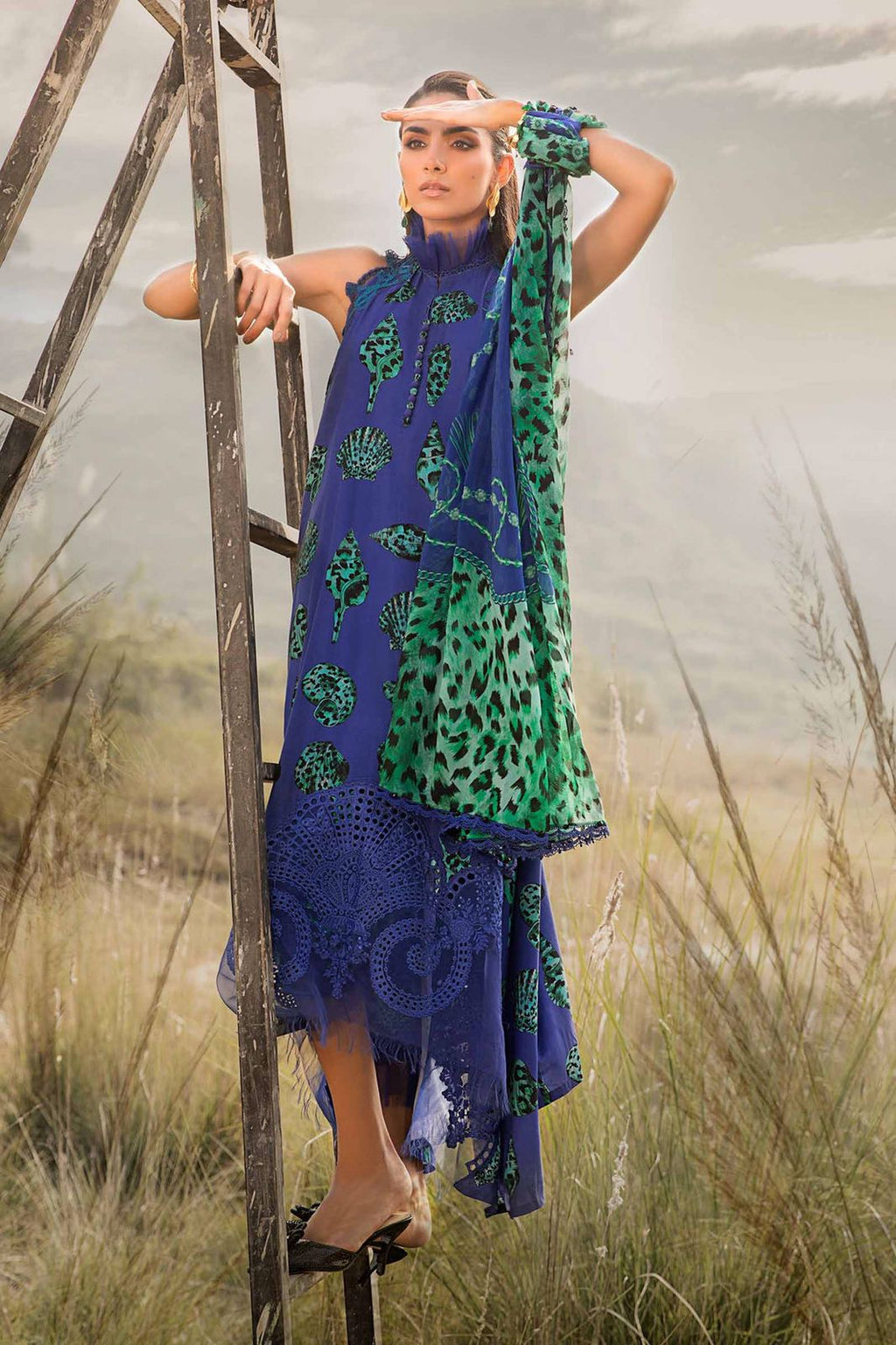 3 piece unstitched lawn digital printed suit - Kapra Collection