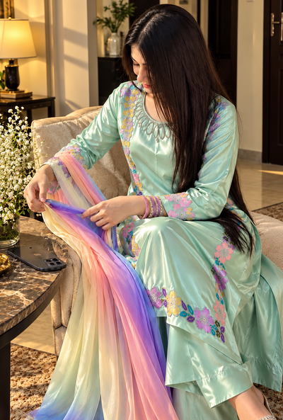Sahreen – Mint Floral Embroidered Silk Kaftan