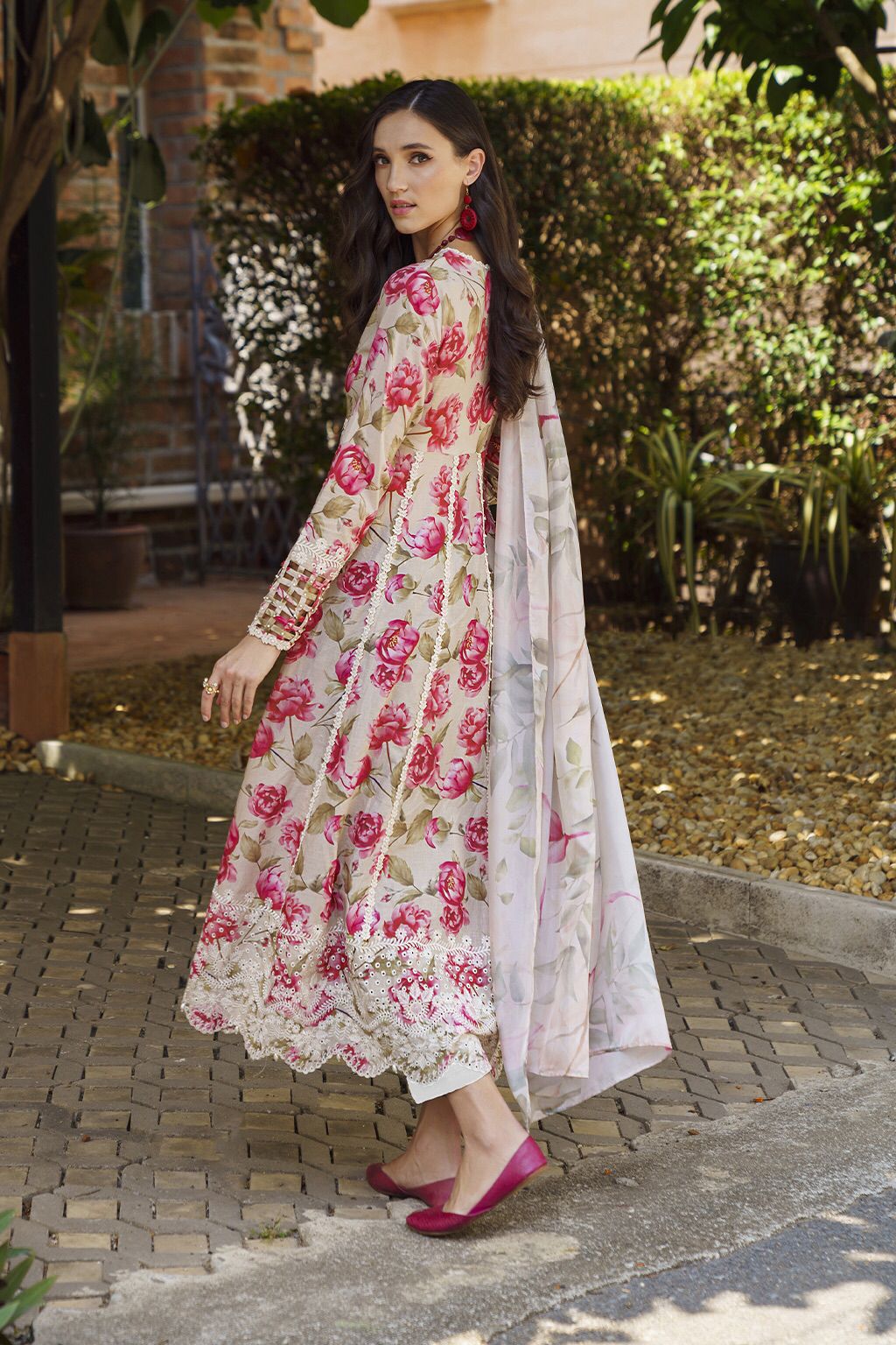 Iznik Embroidered lawn collection replica - Kapra Collection