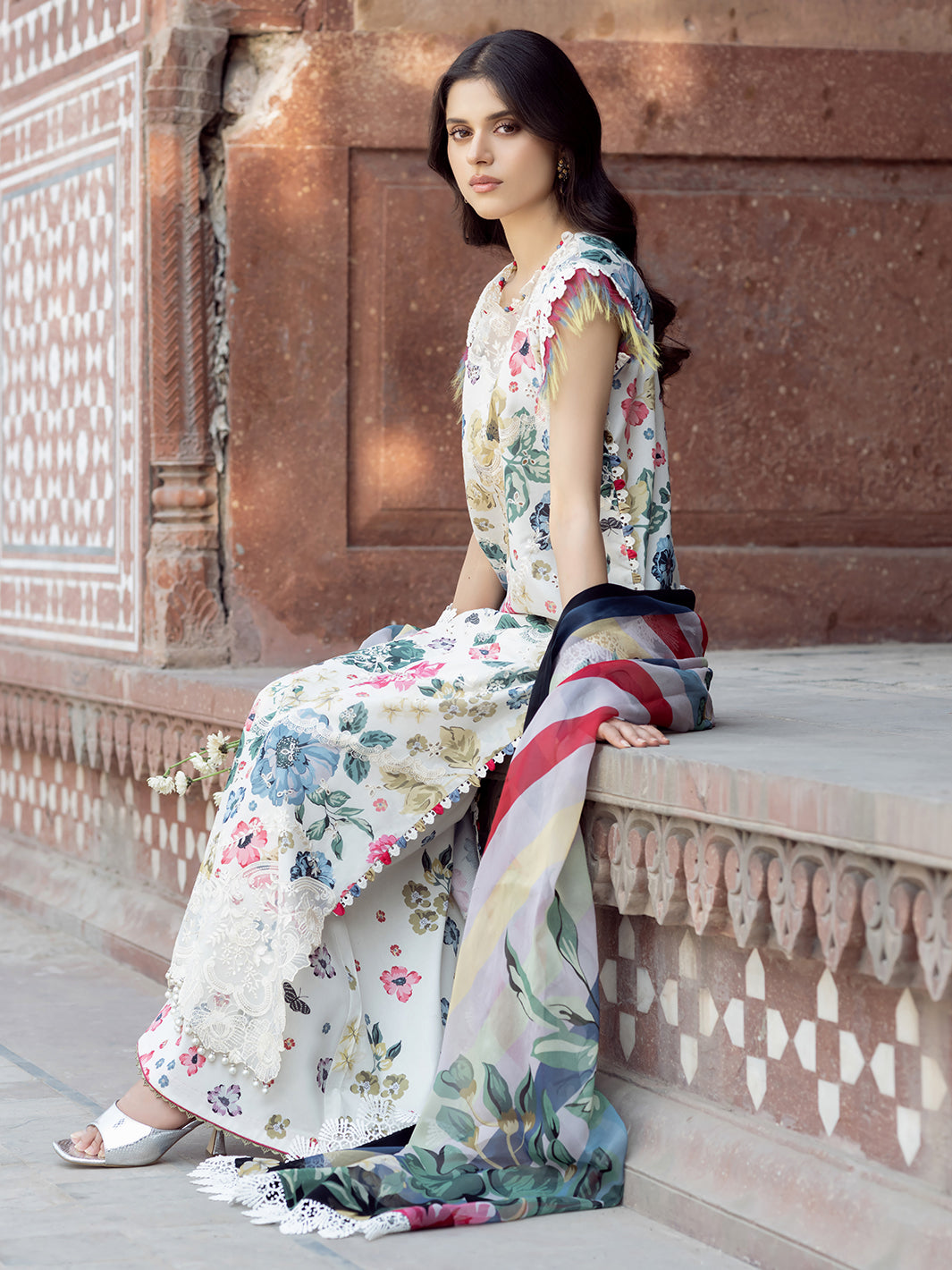 Digital Printed Lawn 03-Piece Dress - Kapra Collection