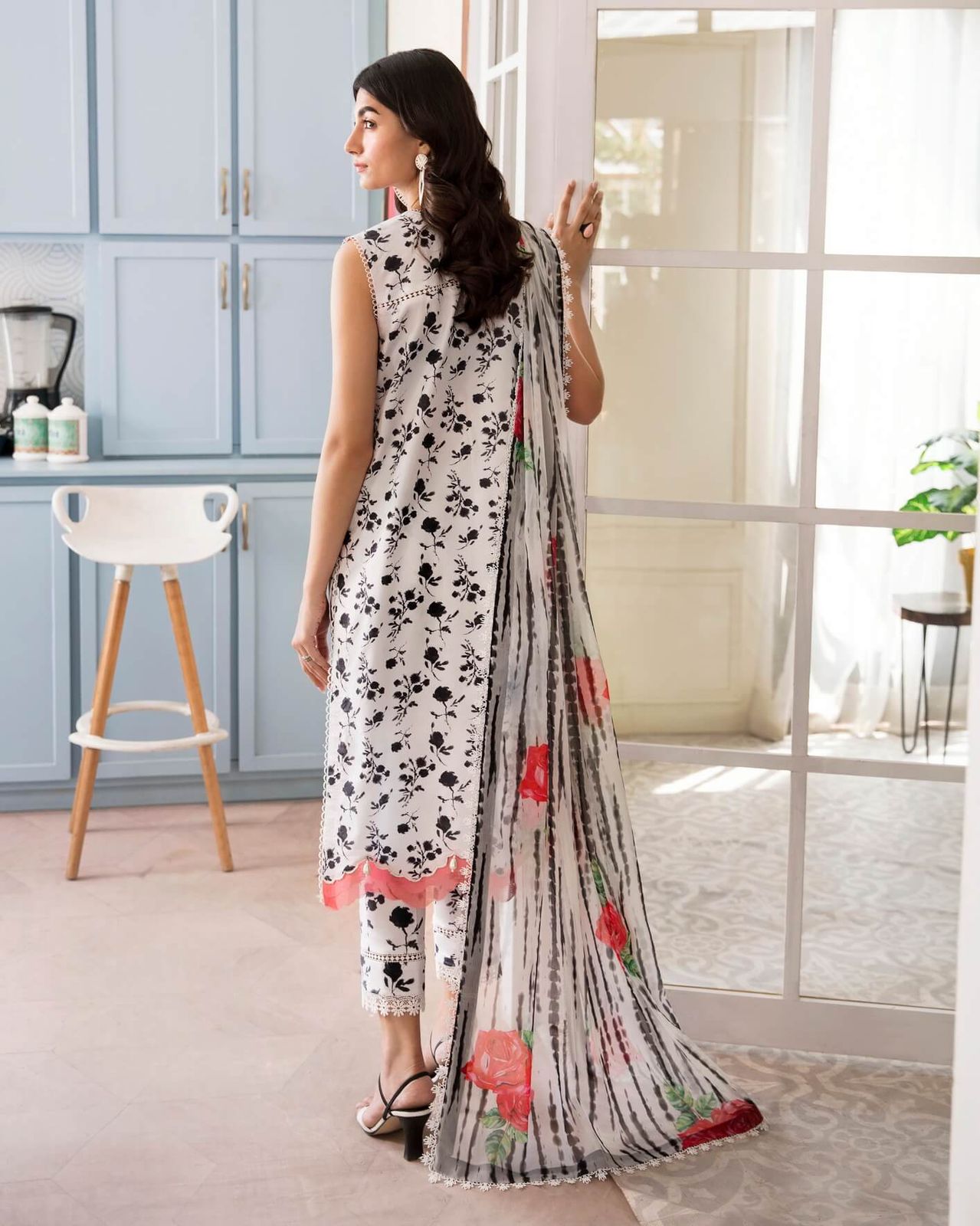Lawn summer collection 3 piece unstitched digital printed suit - Kapra Collection