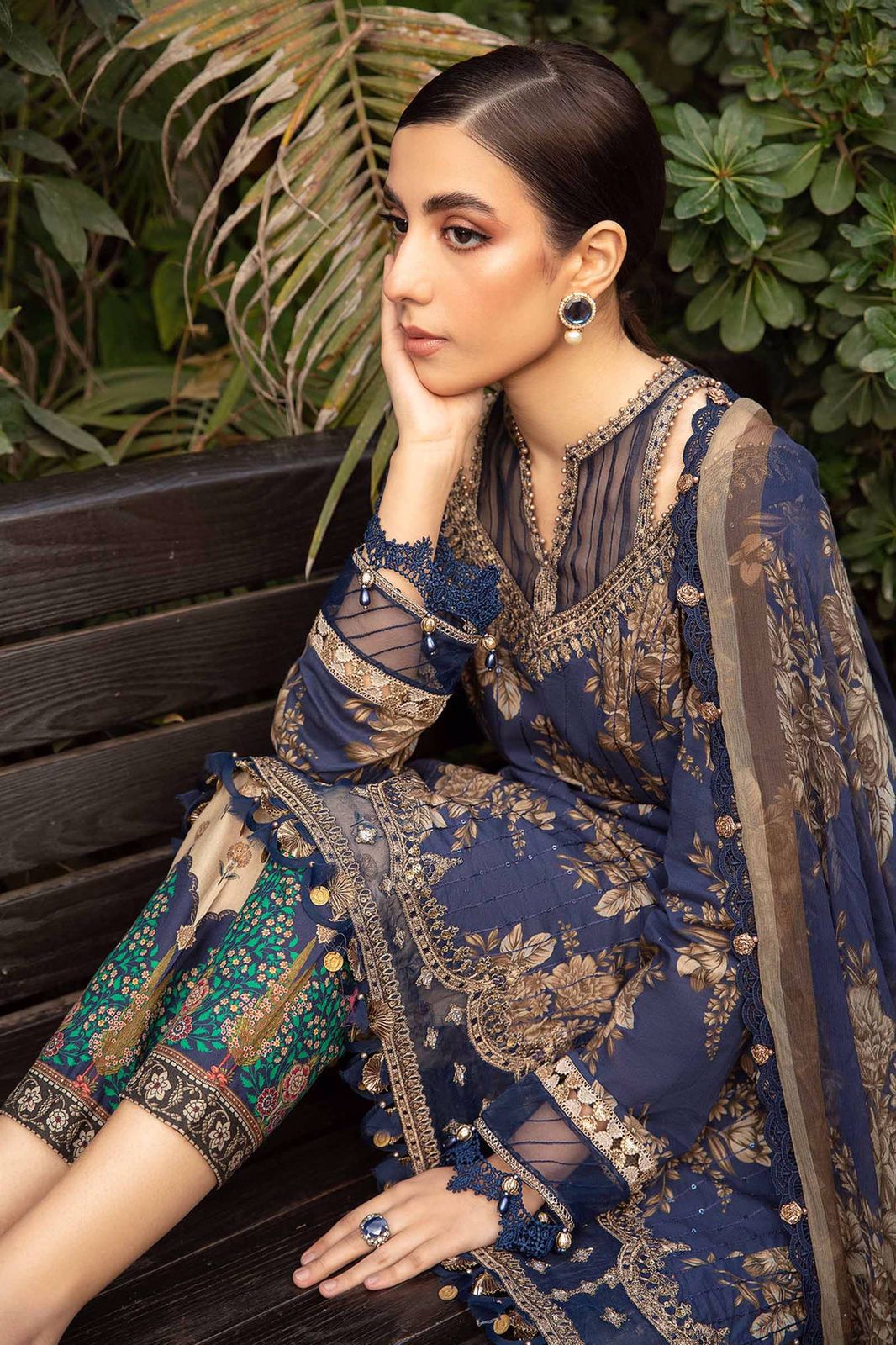Lawn for women clothing (UNSTITCHED) by Kapra Collection - Kapra Collection