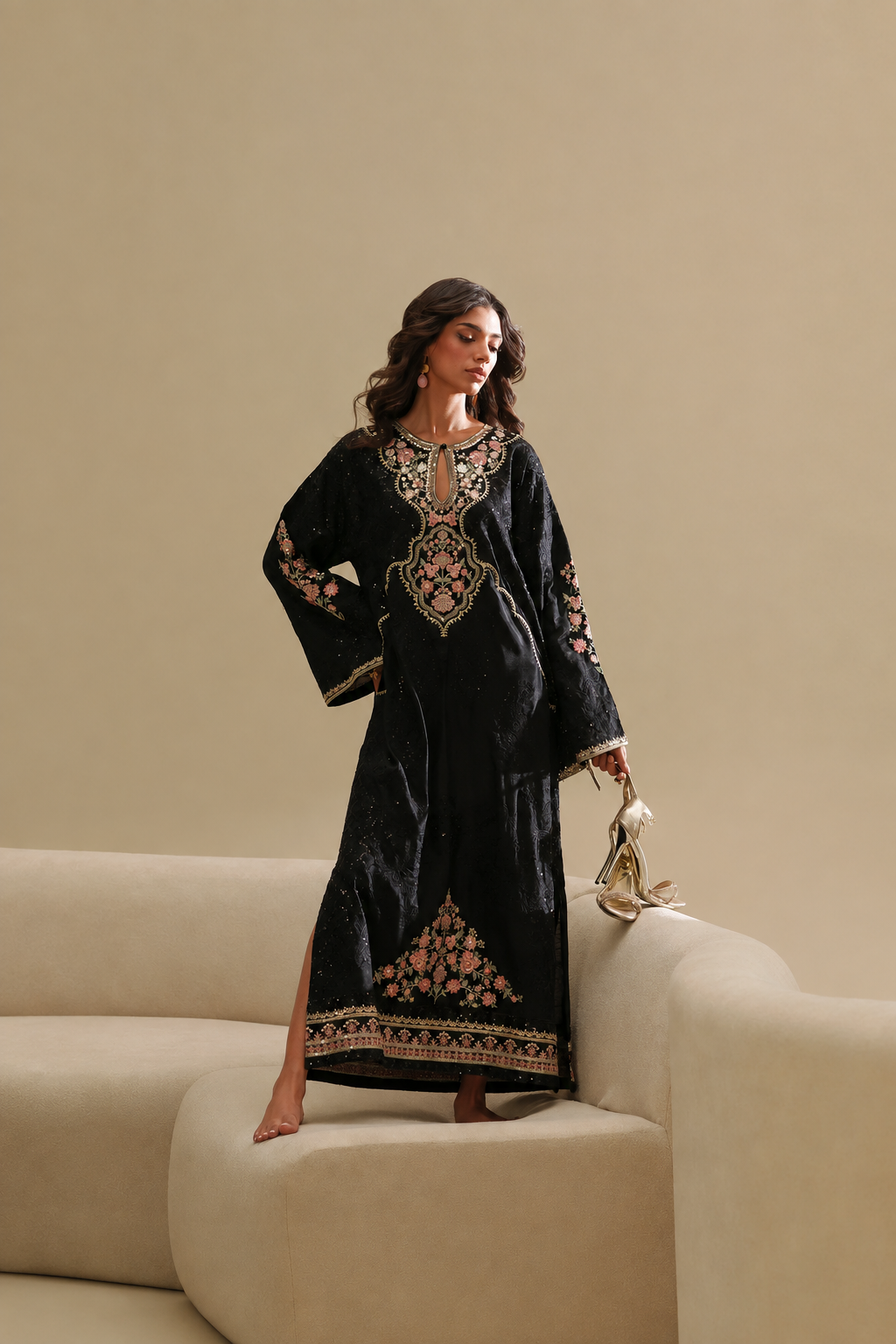 Mahjabeen – Ethnic Inspired Black Shamoze Silk Suit