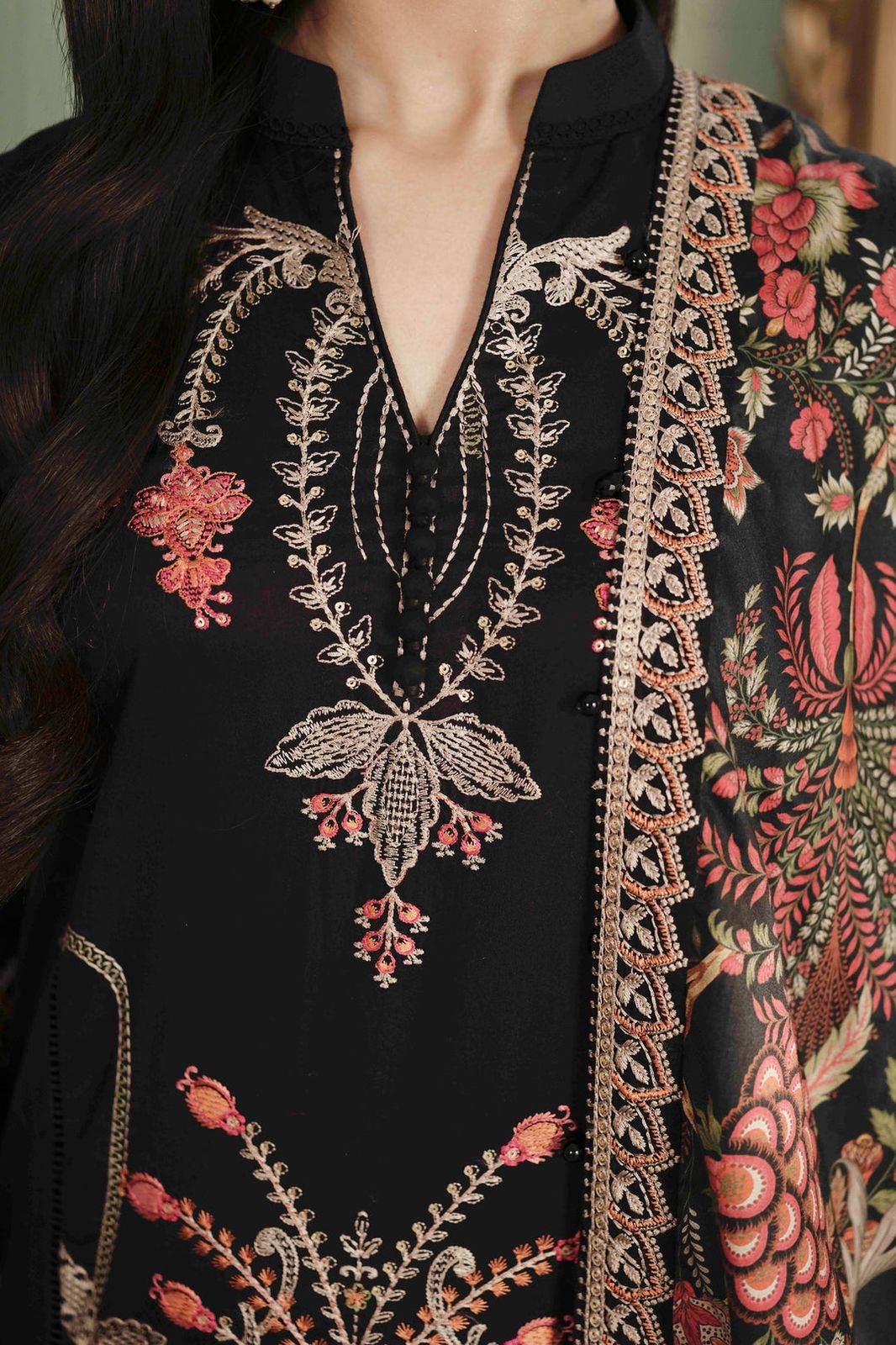 Luxury embroidered lawn collection replica unstitched - Kapra Collection
