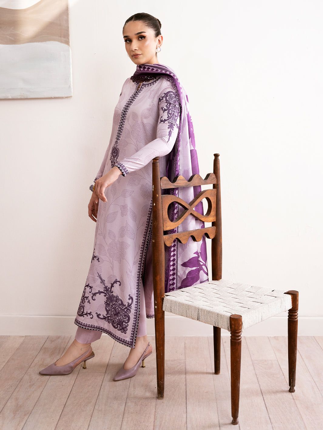 Lawn 3 piece unstitched printed suit - Kapra Collection
