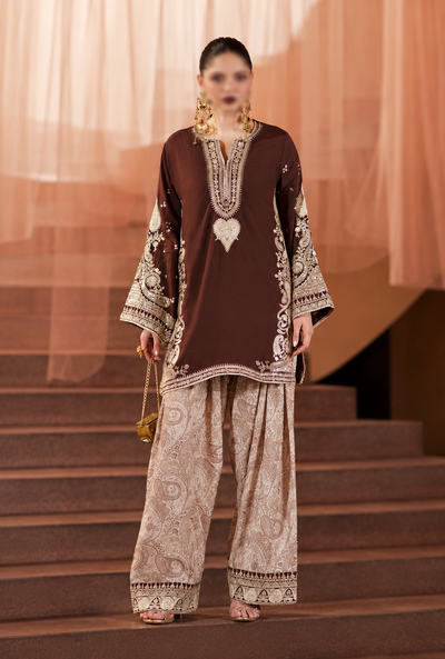 Armeena – Mocha Gold Embroidered Silk Suit