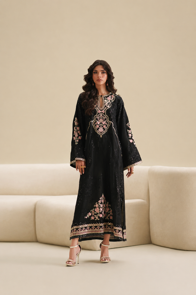 Mahjabeen – Ethnic Inspired Black Shamoze Silk Suit
