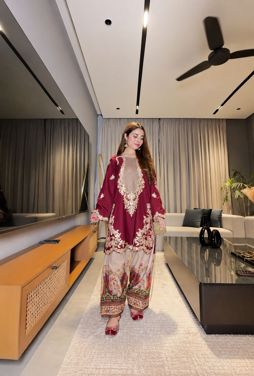 Shazmeen – Ethnic Inspired Maroon Silk 2 Piece Suit