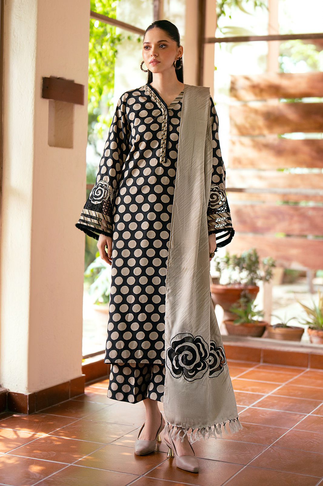 Lawn summer collection 3 piece unstitched digital printed suit - Kapra Collection