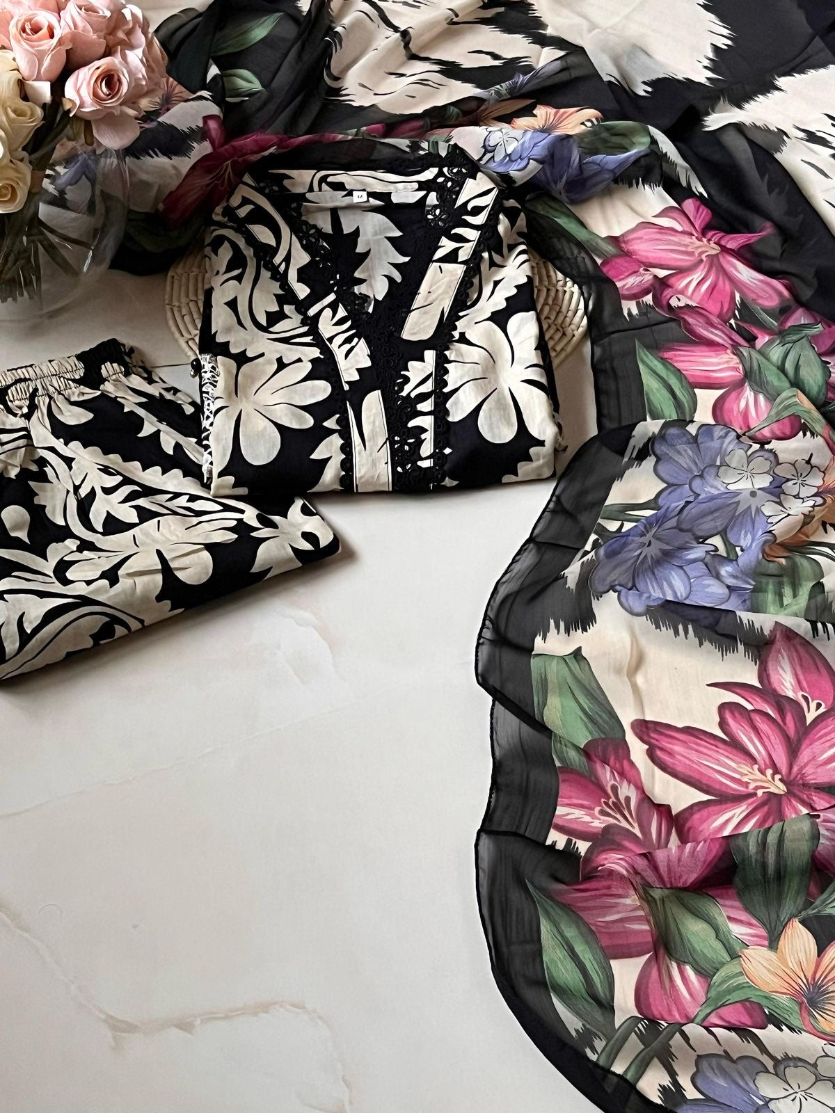 STITCHED M Print Luxury 3 piece Trend
