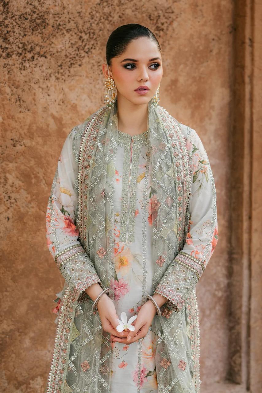 Iznik Lawn luxury Embroidered 3 piece Dres