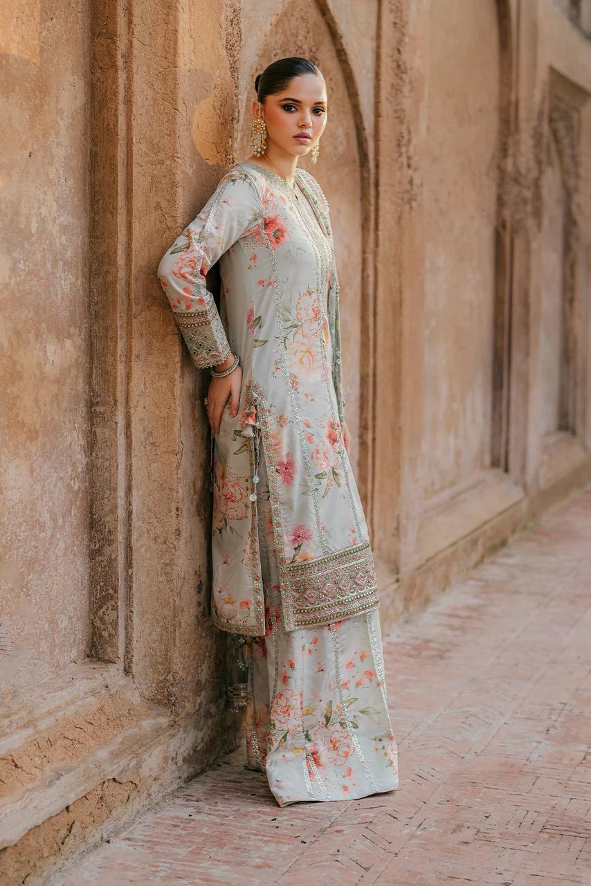 Iznik Lawn luxury Embroidered 3 piece Dres
