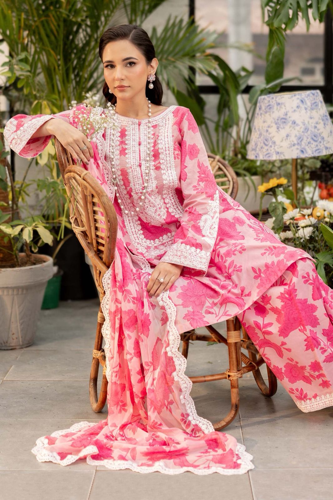 3 piece printed lawn suit pink