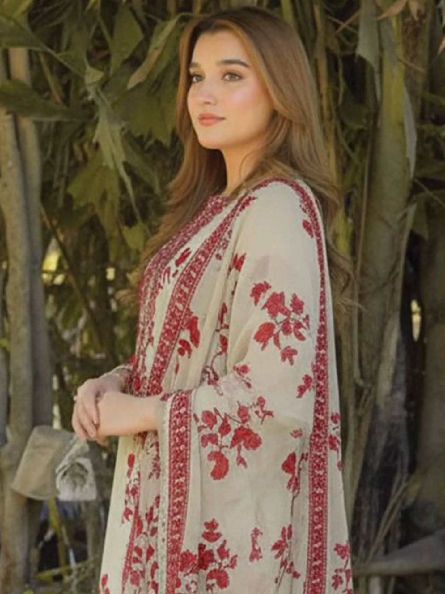 Premimum Lawn Embroidered 3 Piece Suit RTW - Kapra Collection