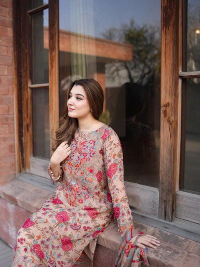 03-Piece Printed Lawn Suit With Chiffon Dupatta | Unstitched