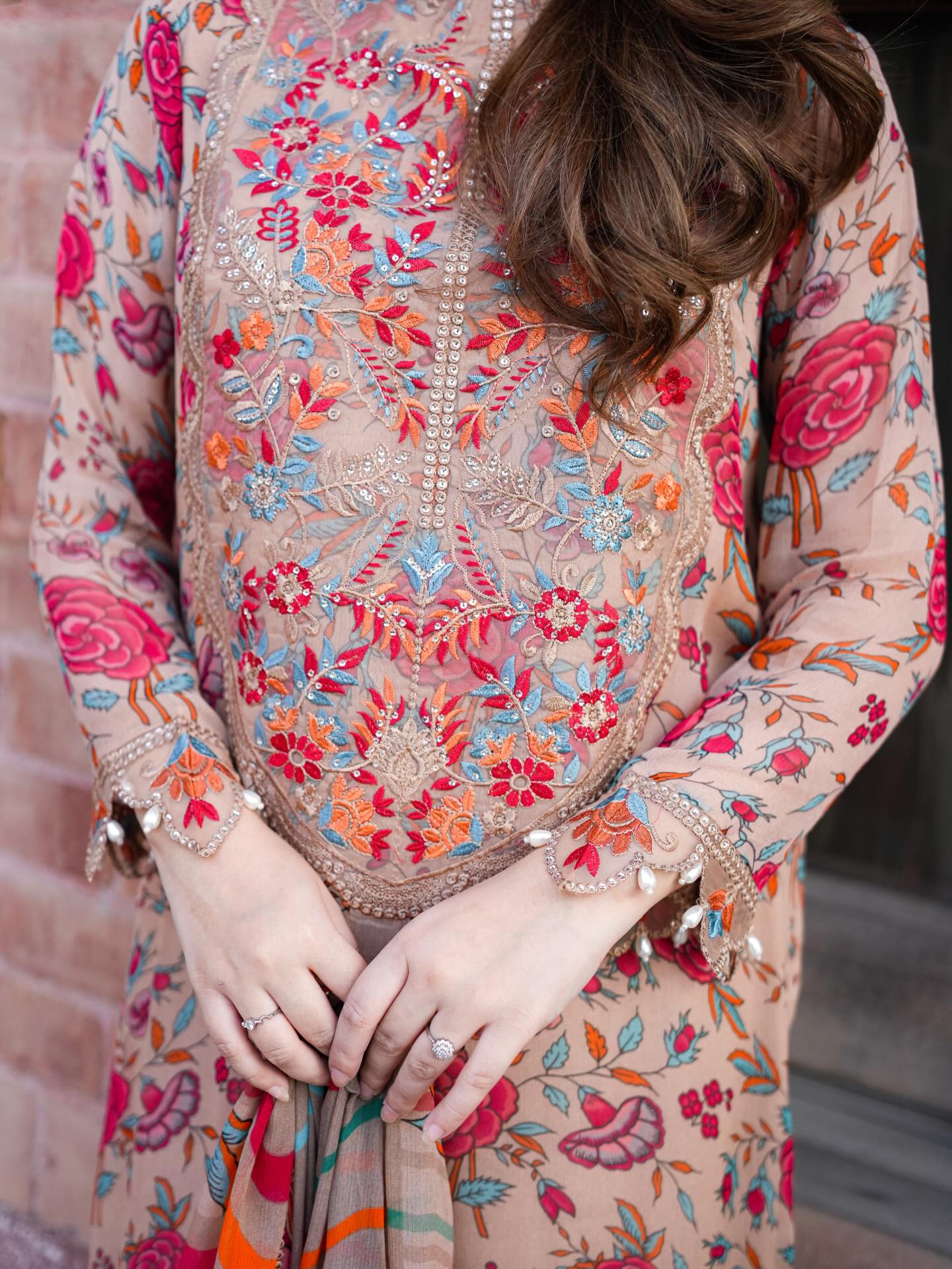 03-Piece Printed Lawn Suit With Chiffon Dupatta | Unstitched