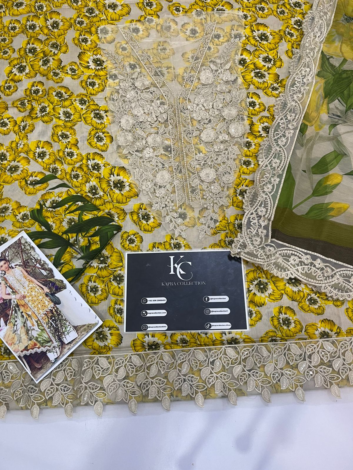 Lawn 3Piece Digital Printed Unstitched Dress - Kapra Collection