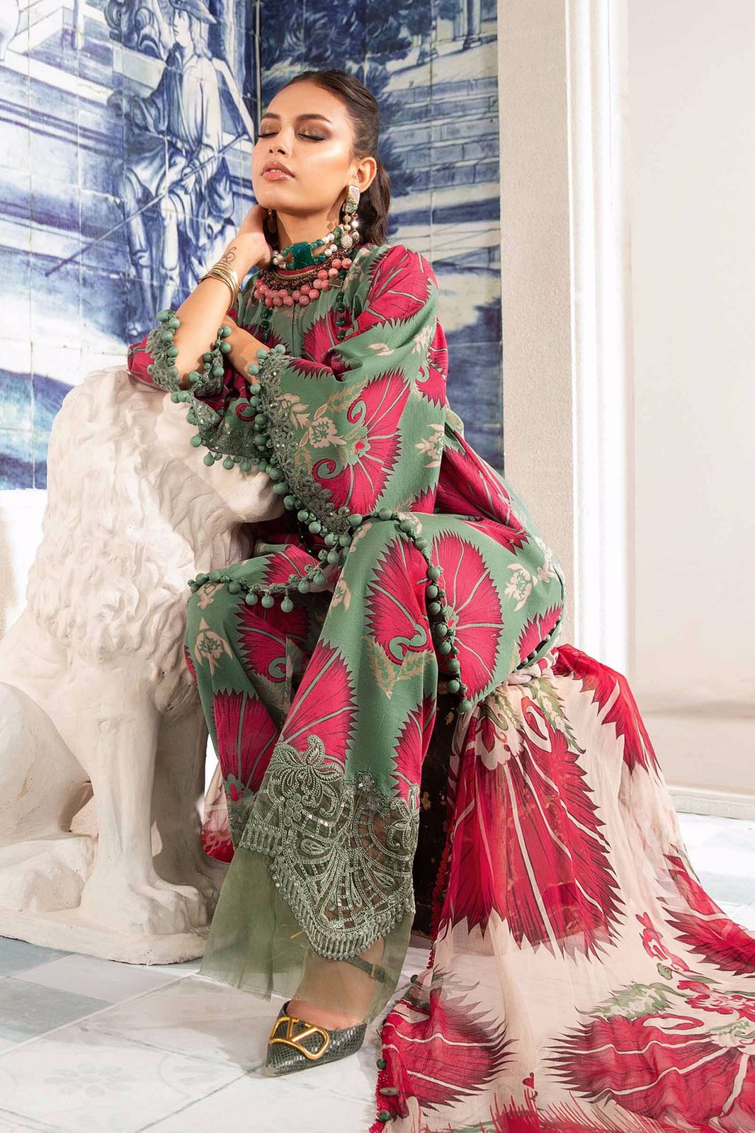 Lawn m print for women clothing (UNSTITCHED) by Kapra Collection - Kapra Collection