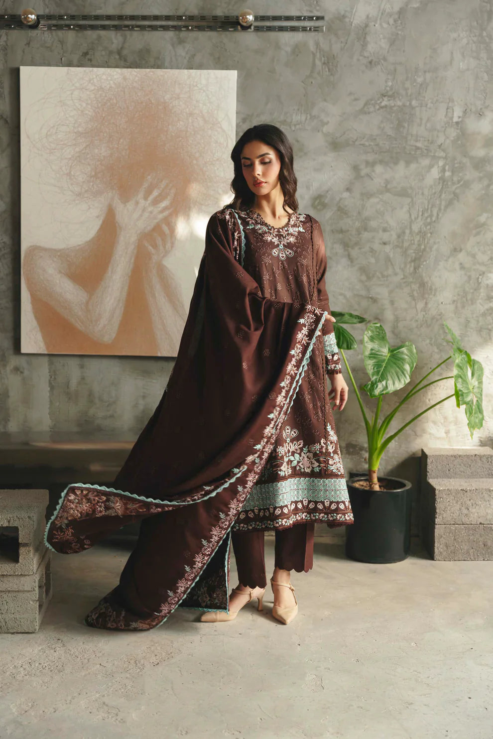 03-Lawn Suit With Thready Embroidery | Unstitched