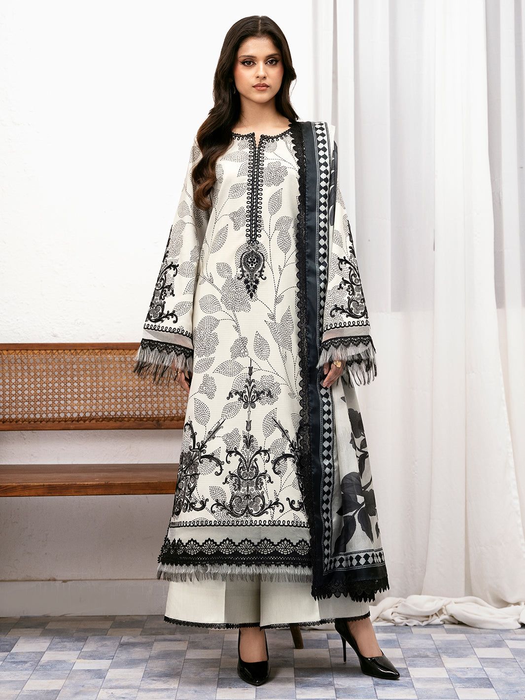 Lawn 3 piece unstitched digital printed suit - Kapra Collection