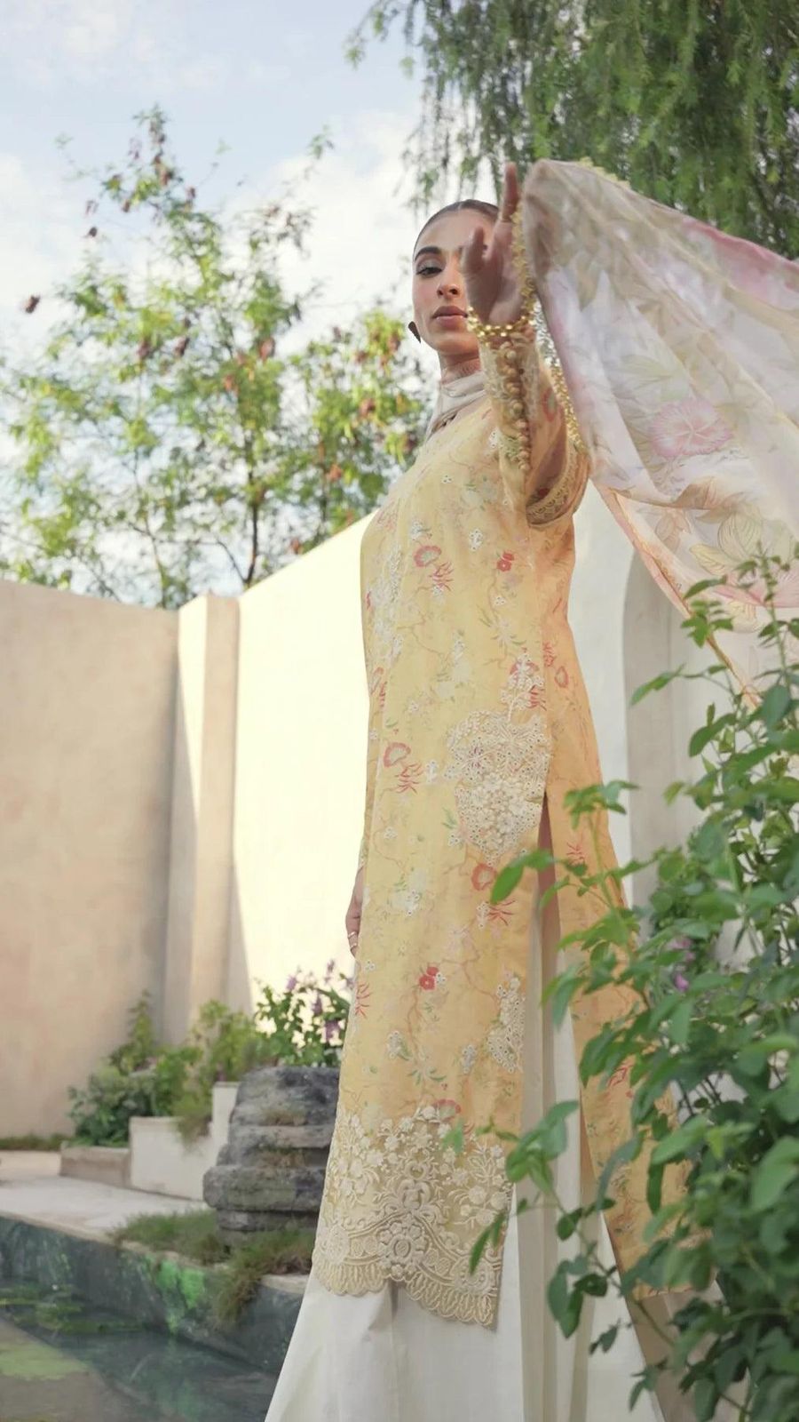 Lawn summer collection 3 piece unstitched digital printed suit - Kapra Collection