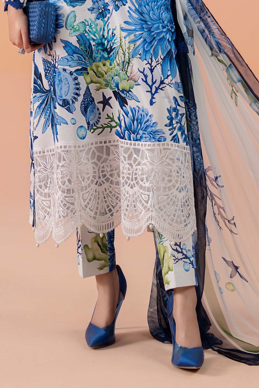 Lawn 3 piece unstitched printed suit - Kapra Collection