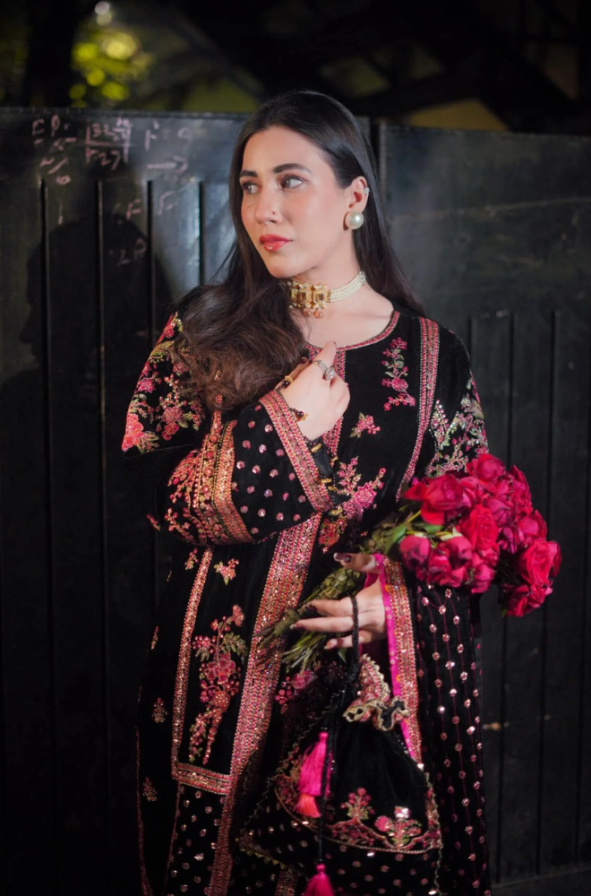 Aneelas - 3PC Velvet Embroidered Suit