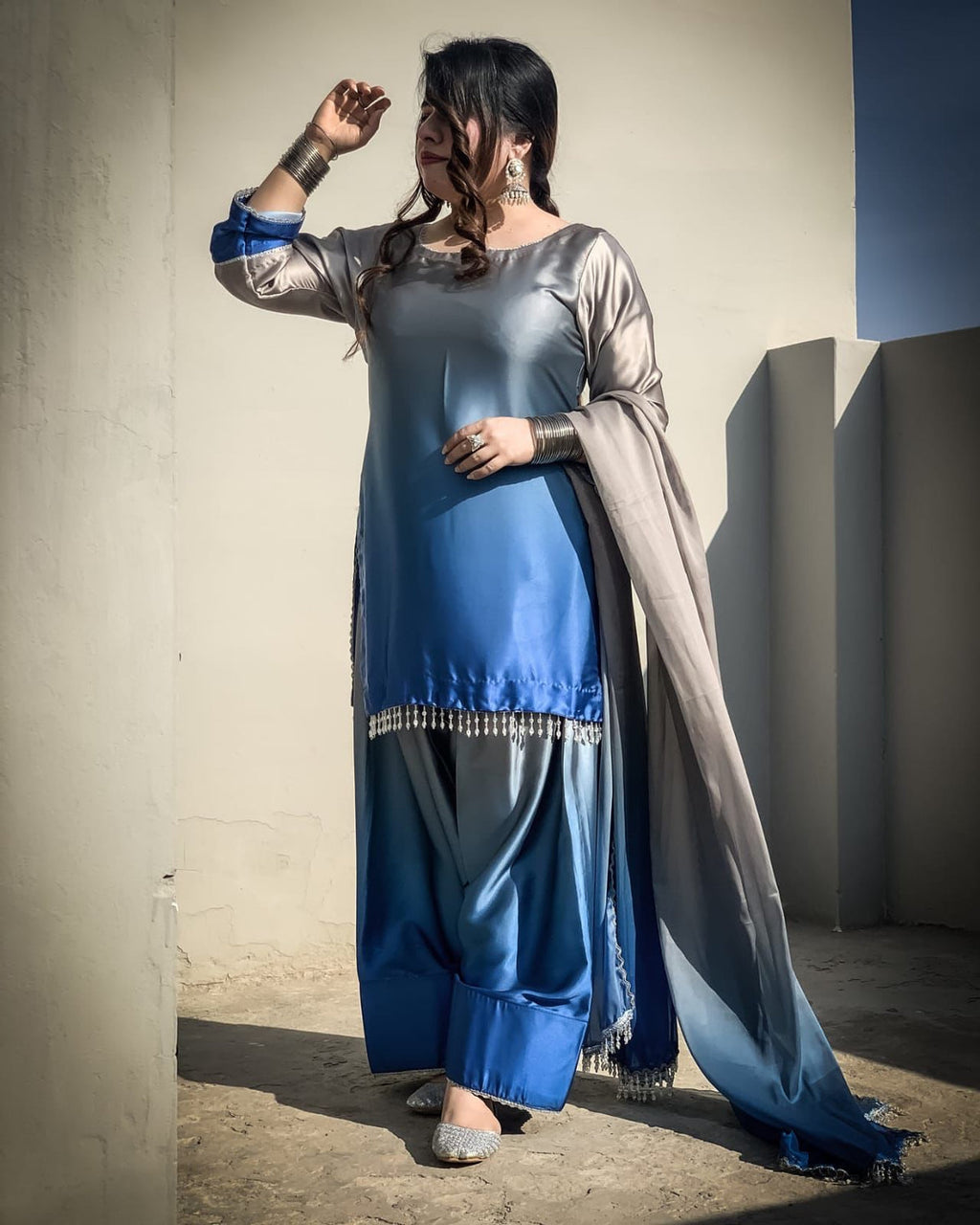 Sea Blue Shamoze Silk 2 Tone