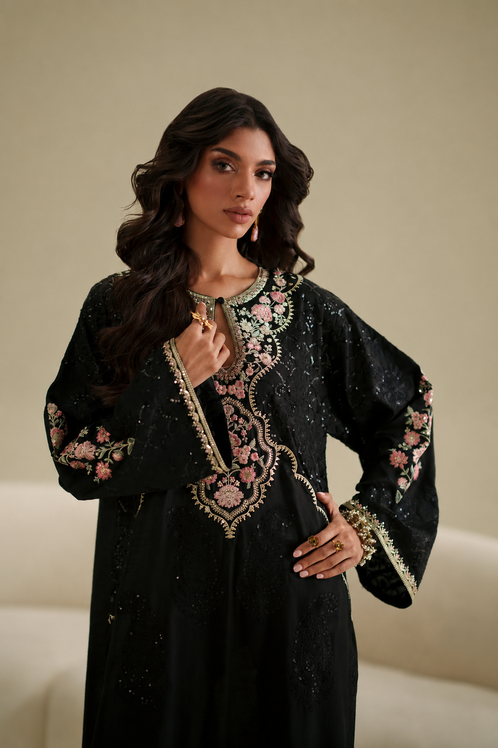 Mahjabeen – Ethnic Inspired Black Shamoze Silk Suit