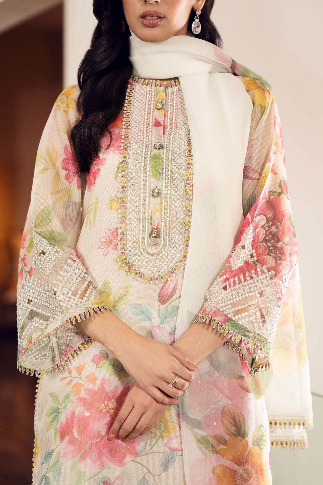 Luxury 3 piece unstitched lawn digital printed suit - Kapra Collection