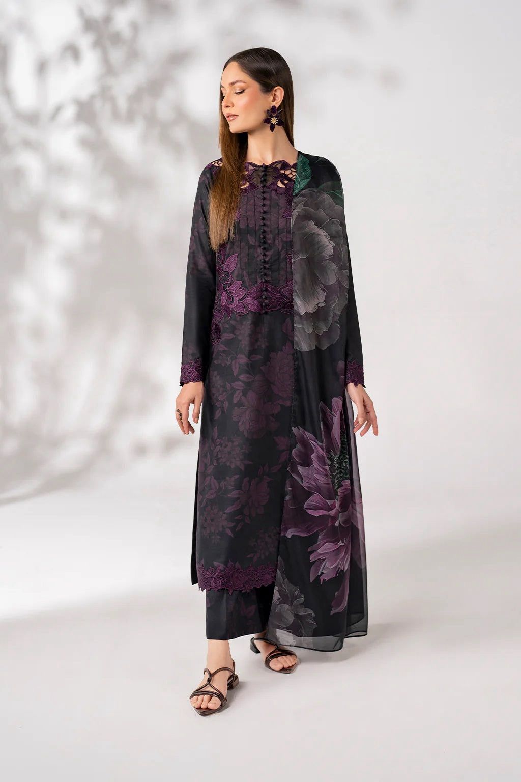 Iznik Luxury Lawn 3 Piece Unstitched