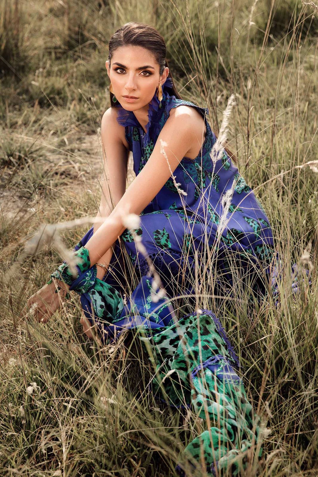 3 piece unstitched lawn digital printed suit - Kapra Collection