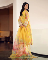Luxury 3 piece unstitched lawn digital printed suit - Kapra Collection