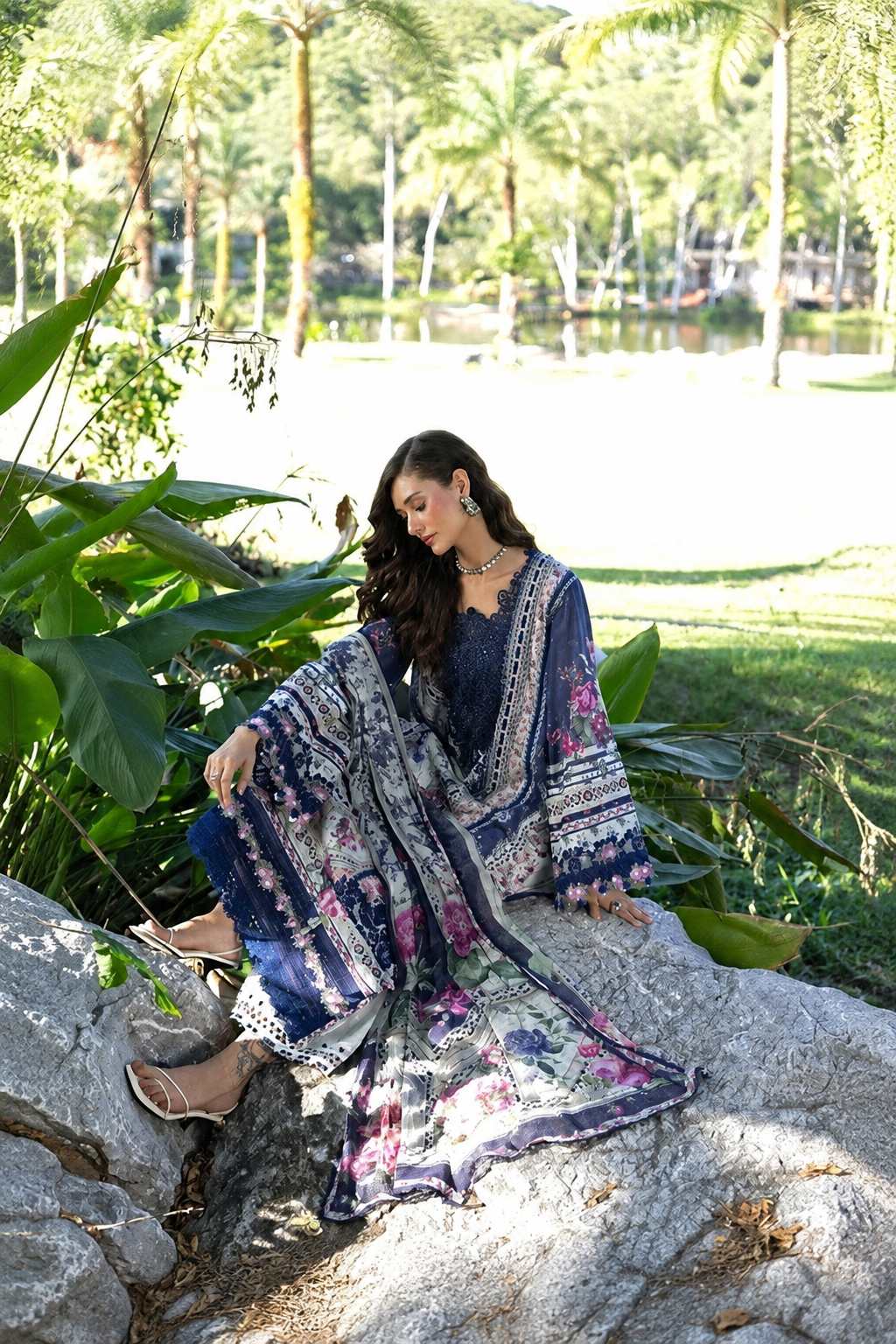Narmeen – Elaaf Inspired Navy Lawn Suit