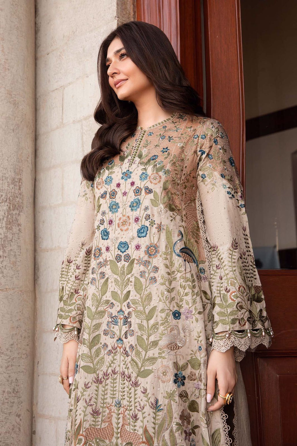 3 piece unstitched lawn digital printed suit - Kapra Collection
