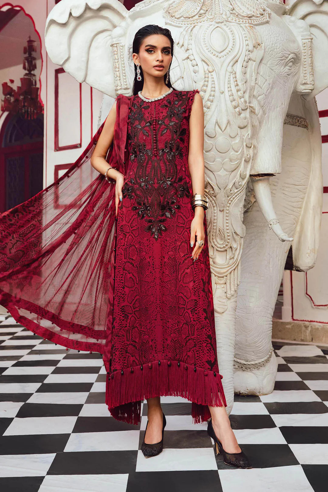 3 Piece Unstitched Embroidered Lawn Suit