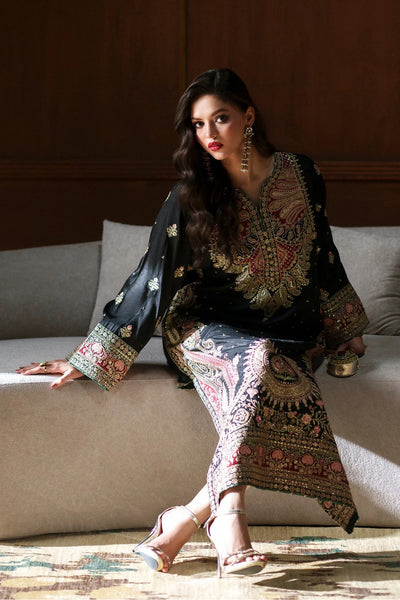 Ameera – Ethnic Inspired Black Silk Kaftan Suit