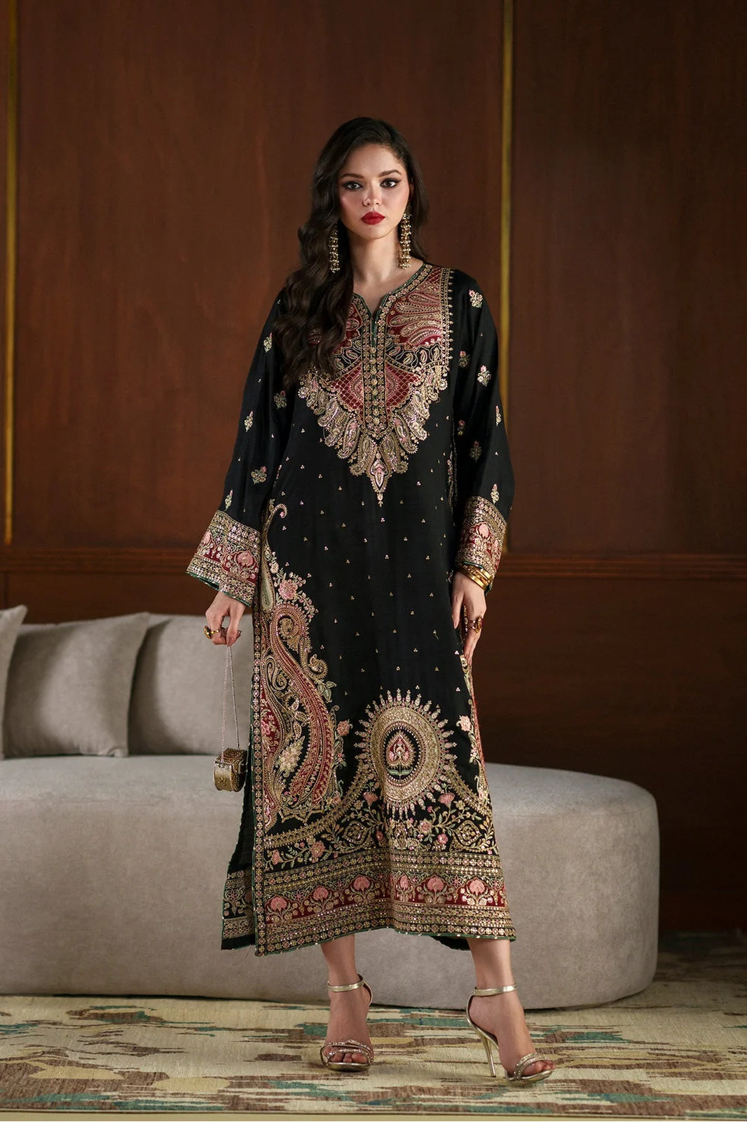 Ameera – Ethnic Inspired Black Silk Kaftan Suit