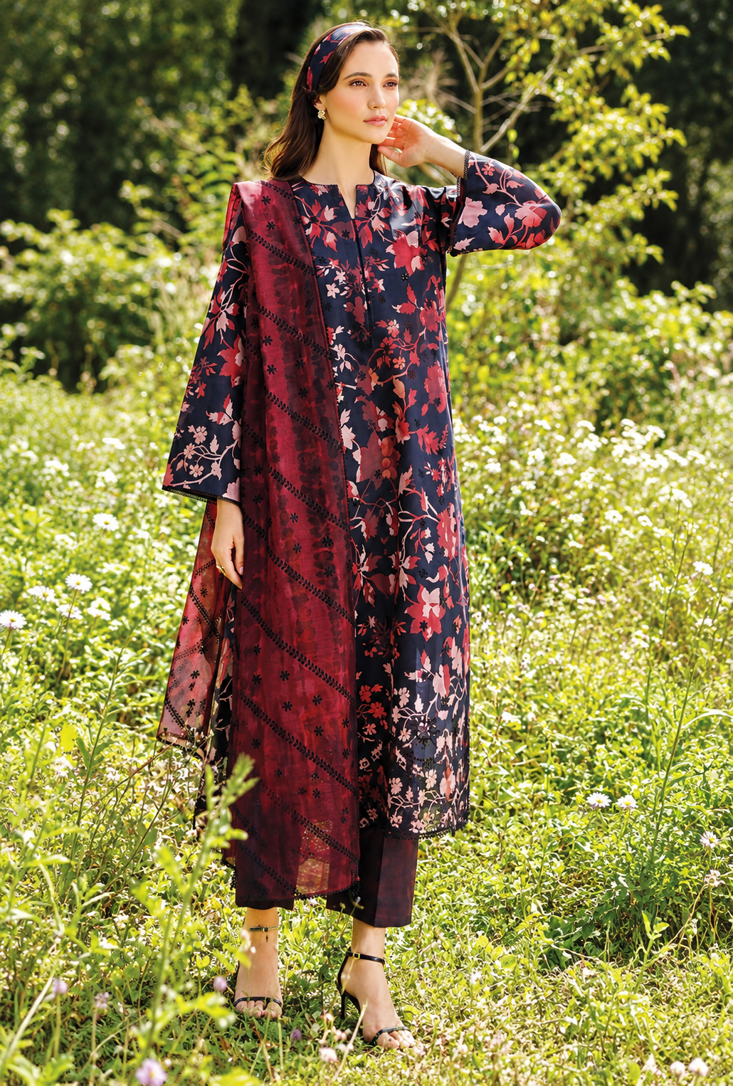 Samreena – Midnight Rose Embroidered Lawn Suit