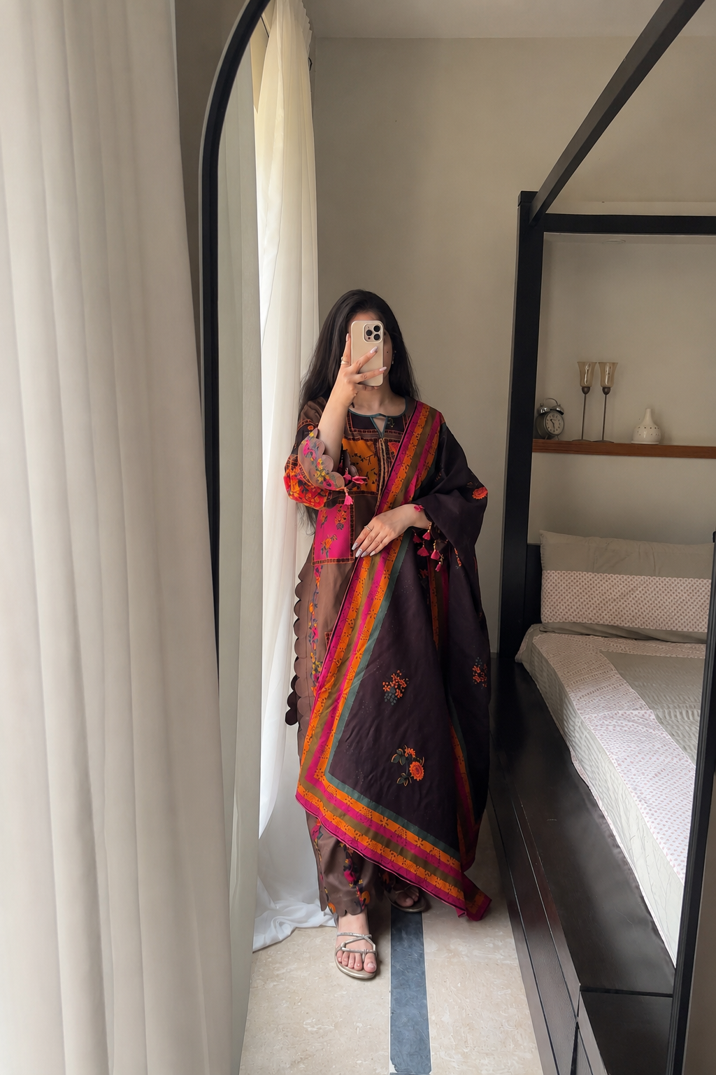Areeha – Emerald Bloom Digital Lawn 3 Piece Suit | Unstitched