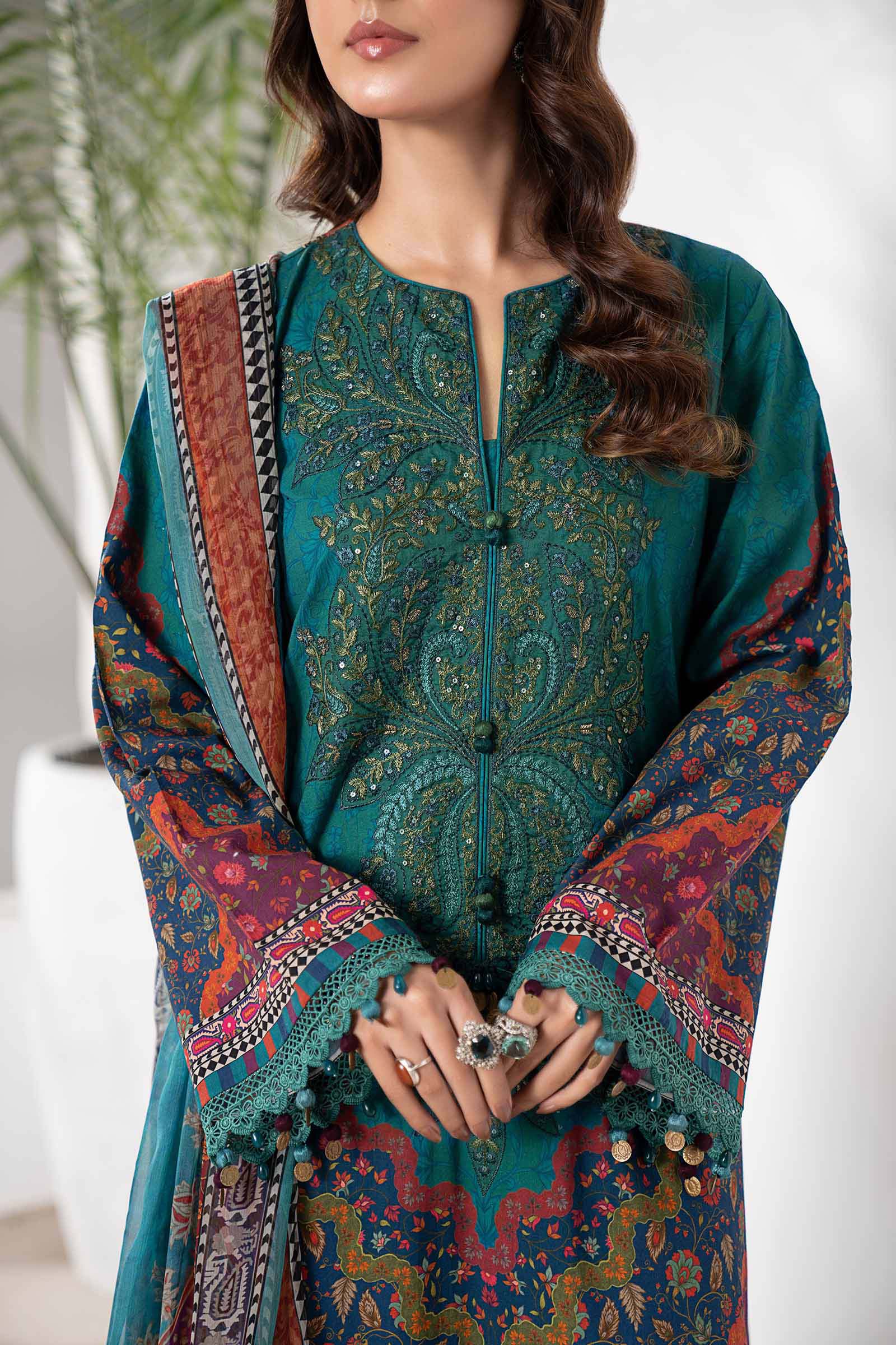Digital Printed Lawn Embroiderd 3-Piece Suit - Kapra Collection