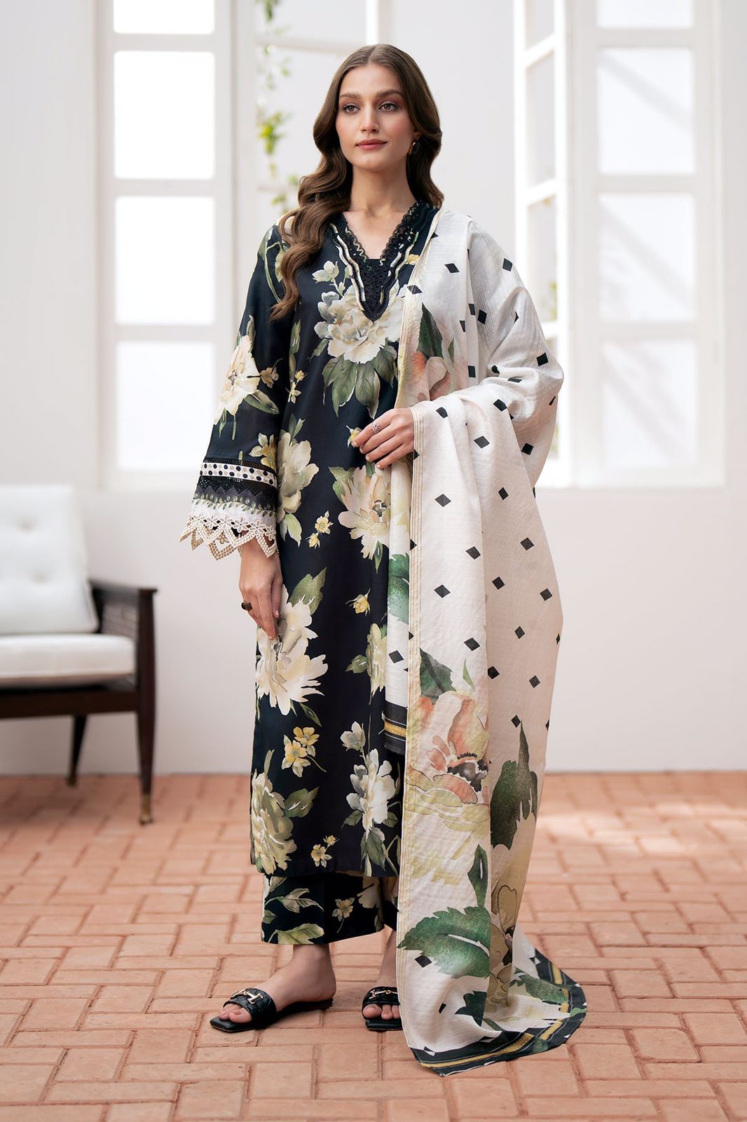 Lawn for women clothing (UNSTITCHED) by Kapra Collection - Kapra Collection