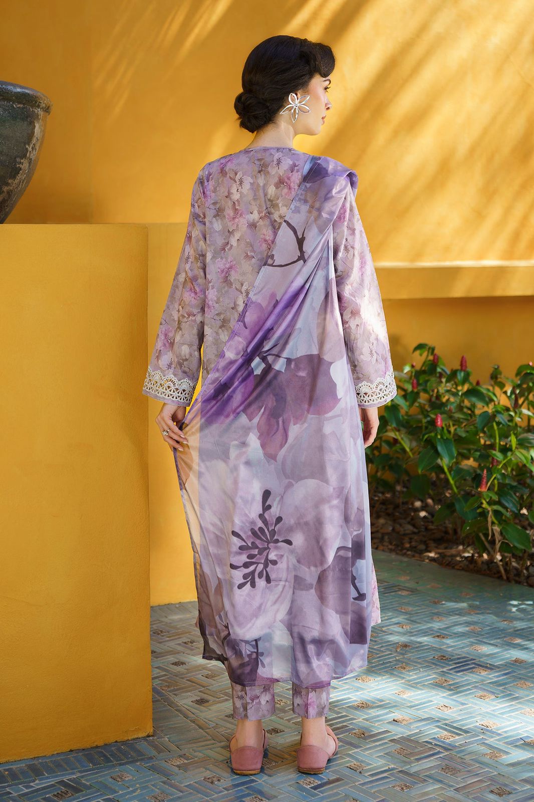 Lawn EMBROIDERED (UNSTITCHED) by Kapra Collection - Kapra Collection