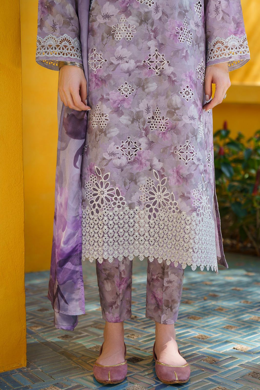Lawn EMBROIDERED (UNSTITCHED) by Kapra Collection - Kapra Collection