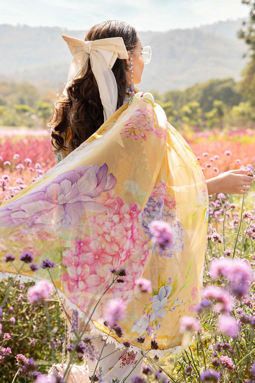 3 peace M Print likely offers high-quality printed fabrics with trendy designs - Kapra Collection