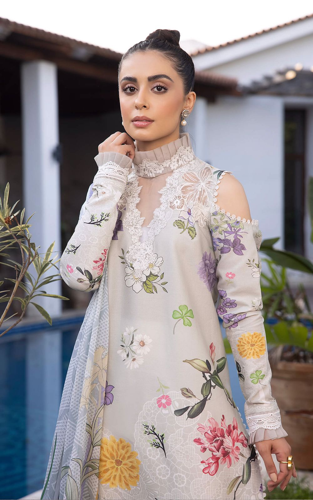 Lawn for women clothing (UNSTITCHED) by Kapra Collection - Kapra Collection